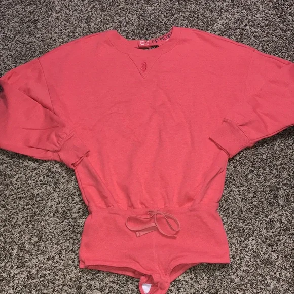 Women's Pink Sweatshirt and Shorts Set - Picture 2 of 11